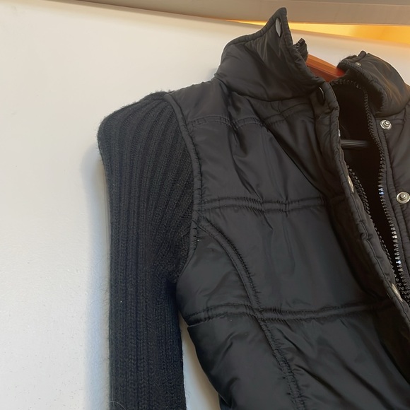 Vintage style front zipper/snap buttons moto jacket!Very stylish!Great condition - Picture 5 of 5